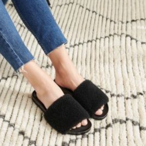 Jenni Kayne Shoes - Jenni Kayne Shearling Slide Sandal